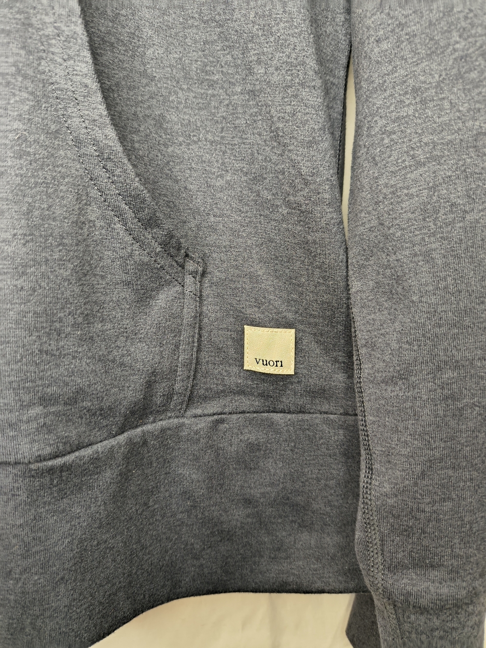 Navy blue Vuori Halo Performance Hoodie 2.0 - Picture 3 of 3